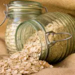 Backyard Bird Feeders See Surge in Demand as Experts Recommend Safe Kitchen Scraps for Autumn Survival