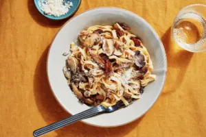 Elevating the Seasonal Table: The Science and Art of the Ultimate Creamy Mushroom Pasta